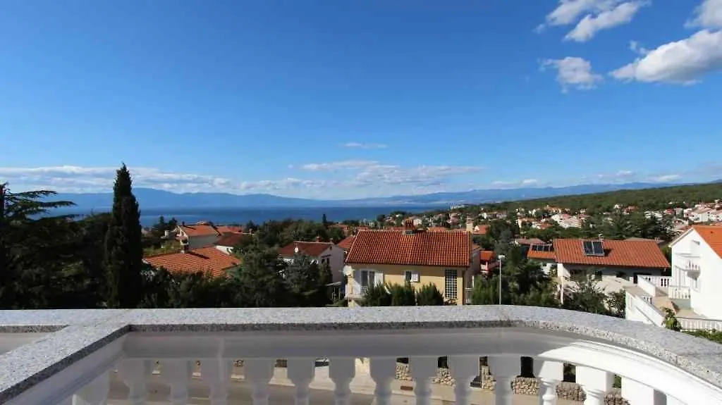 Apartments In Malinska - Insel Krk 53288