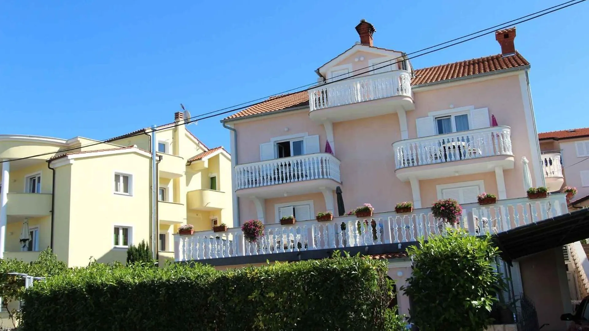 Apartments In Malinska - Insel Krk 53288